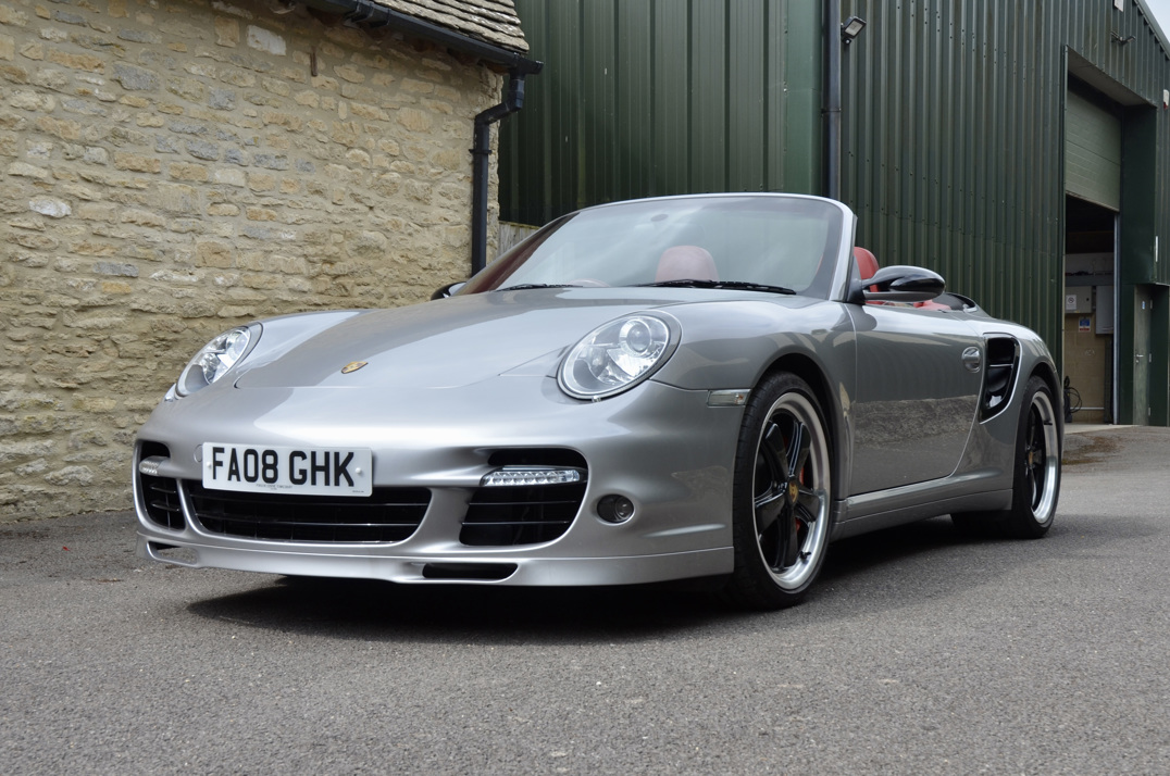 Porsche 911 Turbo Cabriolet Tip-Tronic gallery image 1