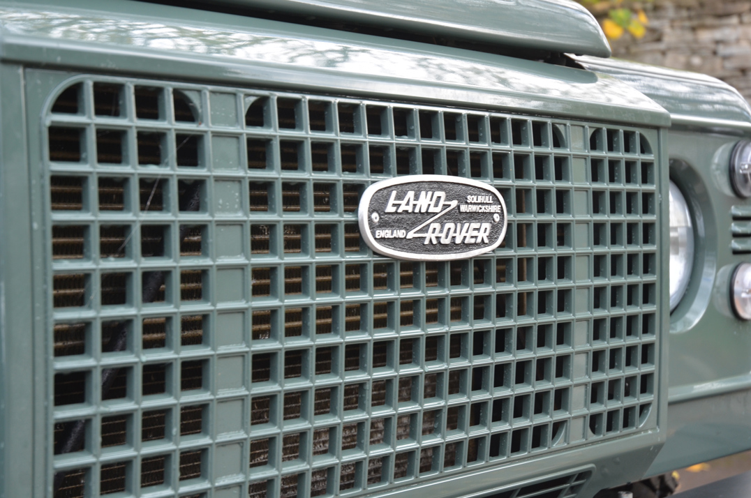 Land Rover Defender 90 - TD 5 gallery image 22