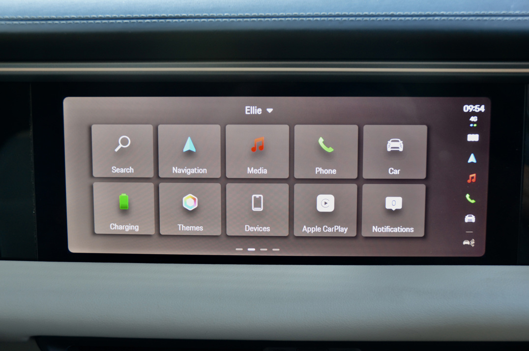 Porsche Macan 4s Electric gallery image 38