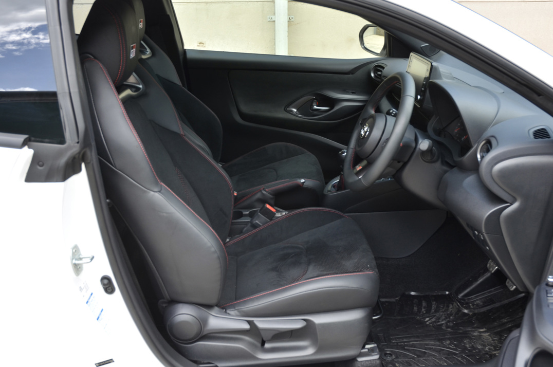 Toyota GR Yaris Circuit 4WD - Manual gallery image 28