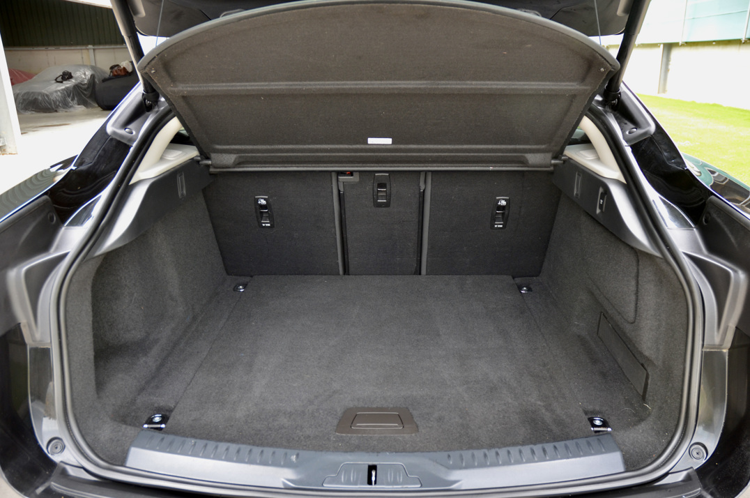 Jaguar I Pace HSE 400 Auto gallery image 49