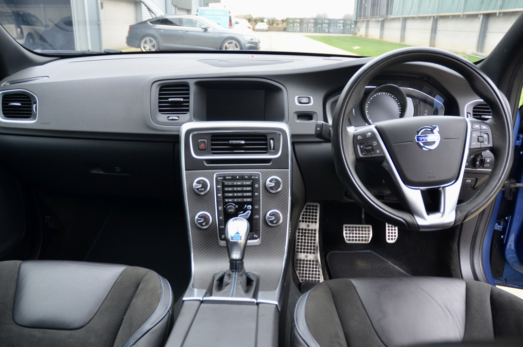 Volvo V60 Polestar T6 AWD Auto Estate gallery image 27