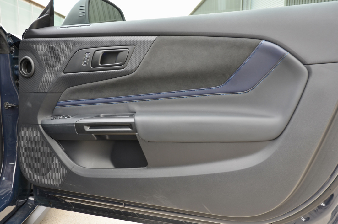 Ford Mustang 5.0 V8 Dark Horse Coupe Selshift - Euro 6. gallery image 31