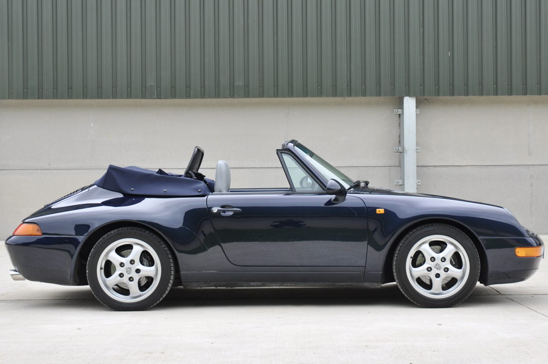 Porsche 911 993 Carrera 3.6 Convertible Manual gallery image 6