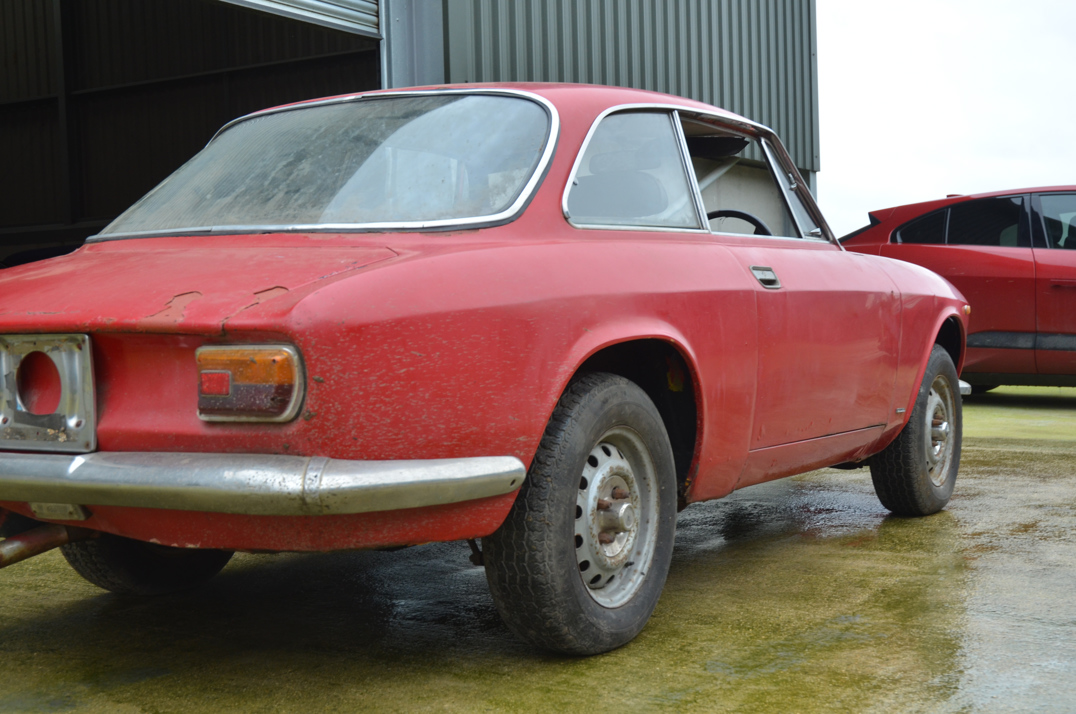 Alfa Giulia 1600 GT Junior, RHD Restoration project gallery image 12