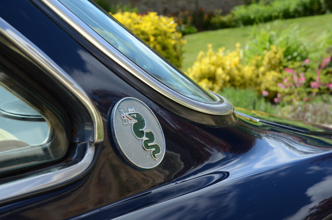 Alfa Romeo 2000 GTV Desegno Bertone gallery image 22