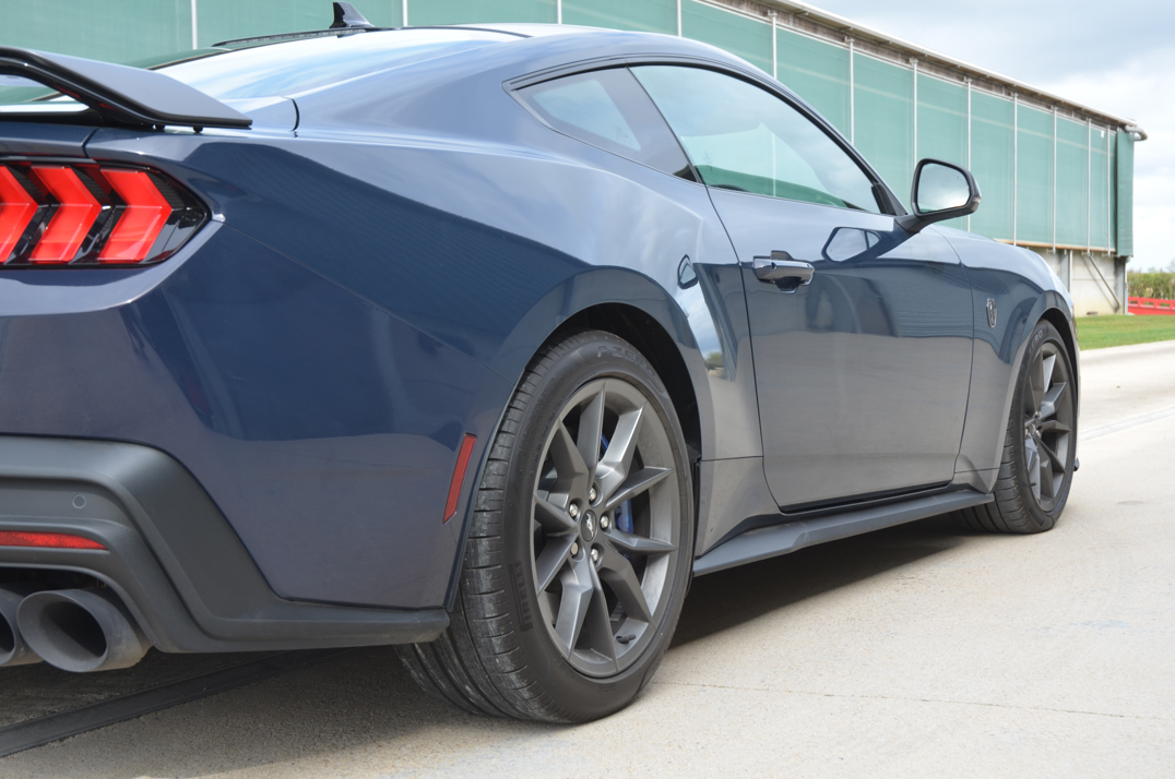 Ford Mustang 5.0 V8 Dark Horse Coupe Selshift - Euro 6. gallery image 14