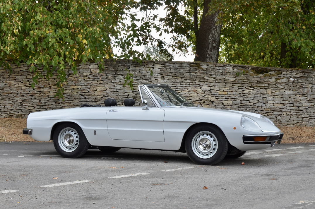 Alfa Romeo 2000 Veloce Spider 1972 gallery image 8