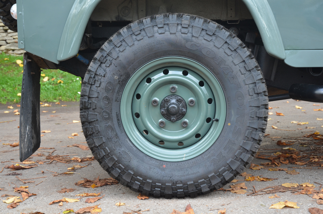 Land Rover Defender 90 - TD 5 gallery image 17