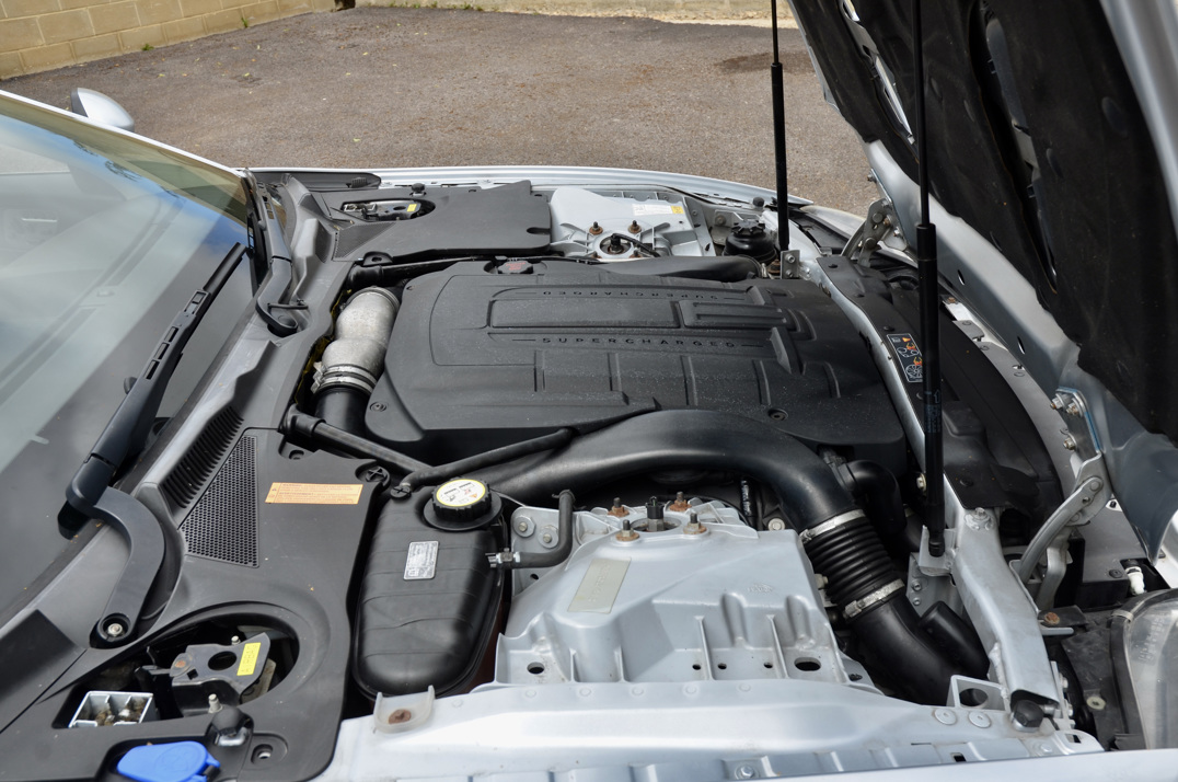 Jaguar XKR 4.2 Auto Convertible gallery image 57