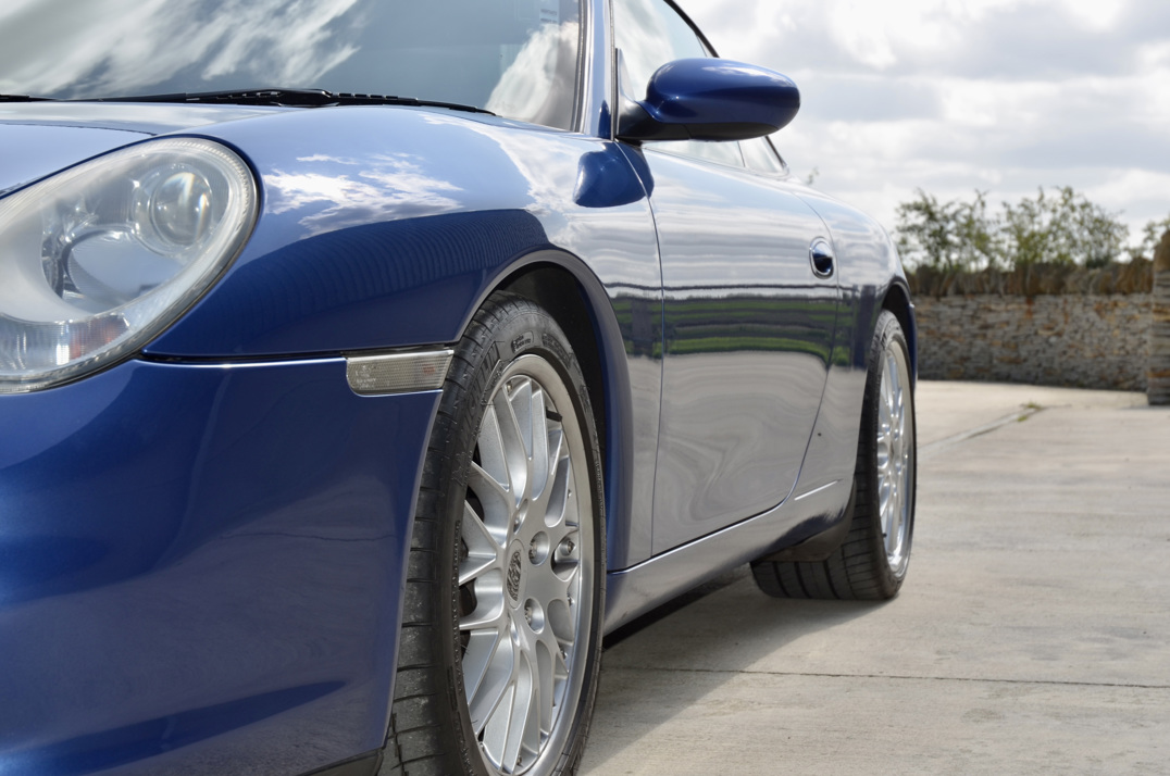 Porsche 911-996 Carrera Manual .. gallery image 11