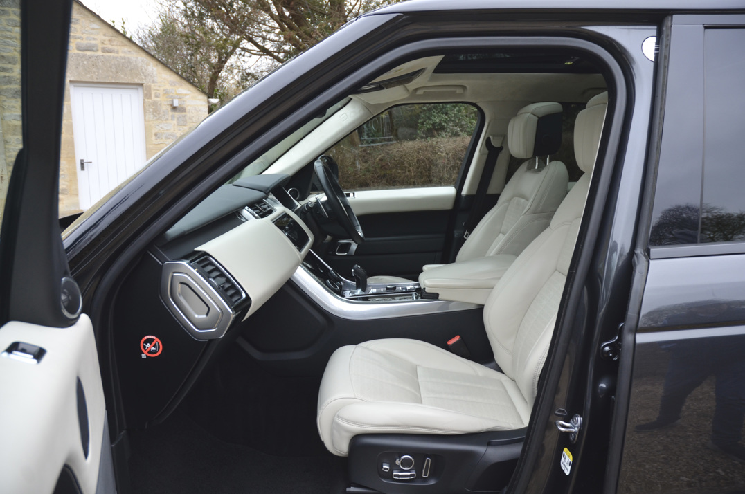 Land Rover Range Rover Sport 3.0 Autobiography Dynamic. gallery image 33