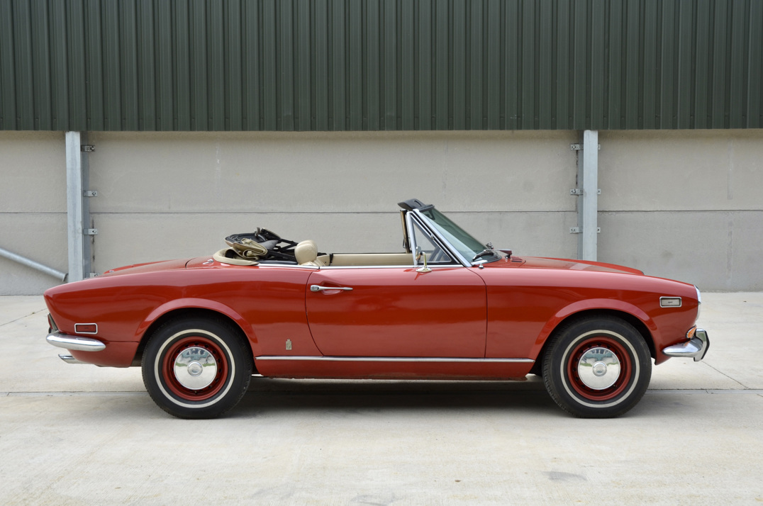 Fiat 124 Spider 1.6 gallery image 8