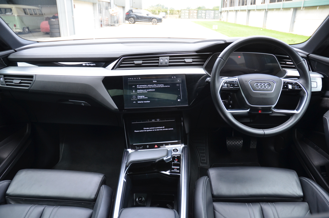 Audi E - Tron Launch Edition 55 Quattro 300Kw. gallery image 24