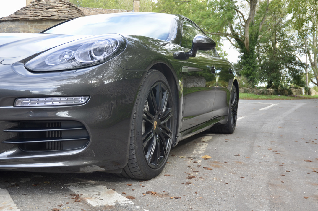 Porsche Panamera 4S - 3.0 V6 4S Hatchback 5dr Petrol PDK 4WD Euro 5 (420 ps) gallery image 11