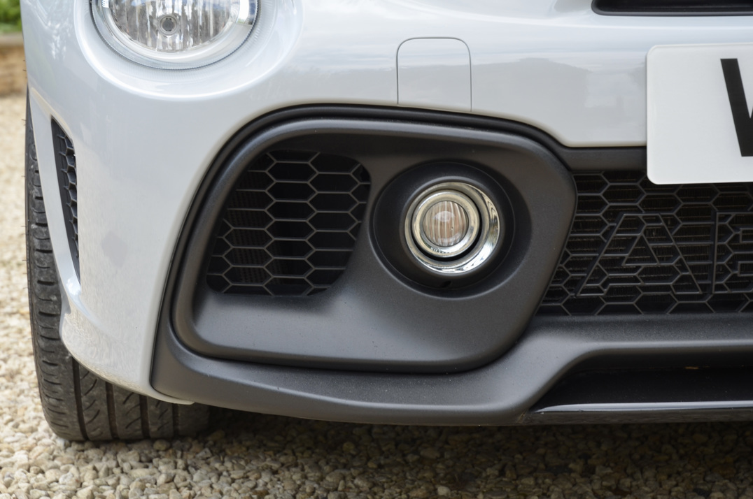 Fiat 500 595 Abarth Convertible gallery image 20