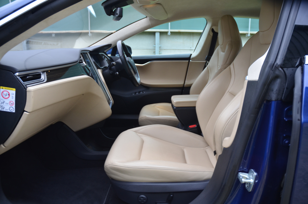 Tesla S 70. gallery image 35