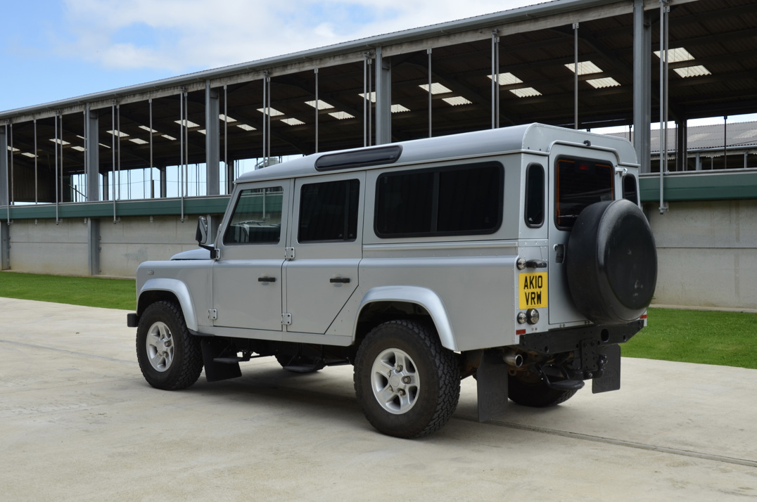 Land Rover Defender 110 XS SW / LWB. gallery image 9