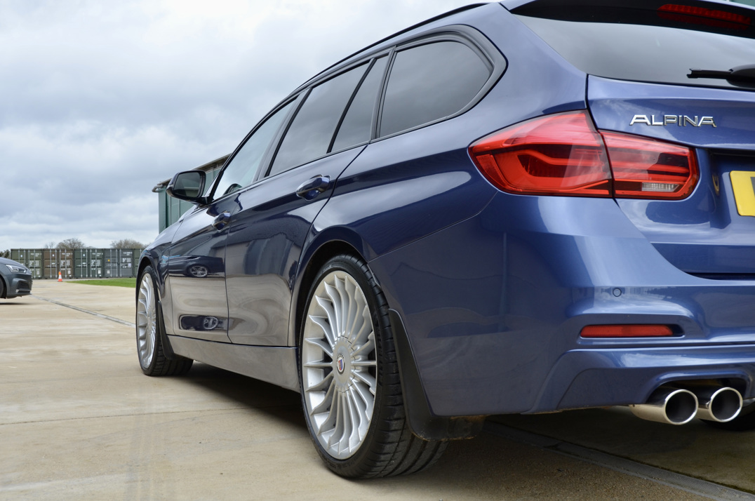 BMW ALPINA D3 30Ltr Biturbo Touring gallery image 12