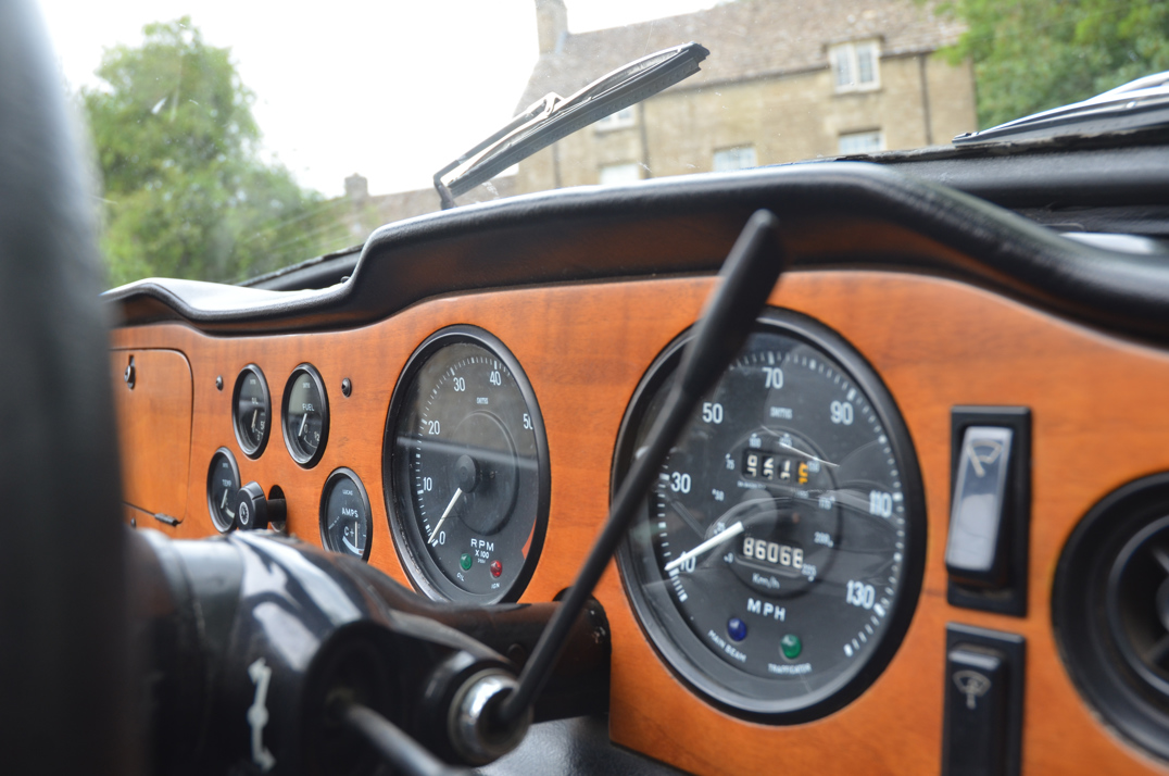 Triumph TR-6 PI CP150. gallery image 49