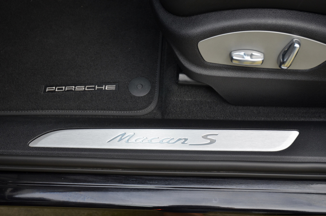 Porsche Macan S 2.9 V6 Turbo gallery image 45