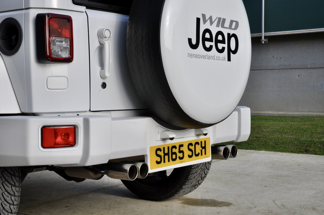 Jeep Wrangler Sahar 3.6 V6 Auto Wild Alpine edition Convertible gallery image 11