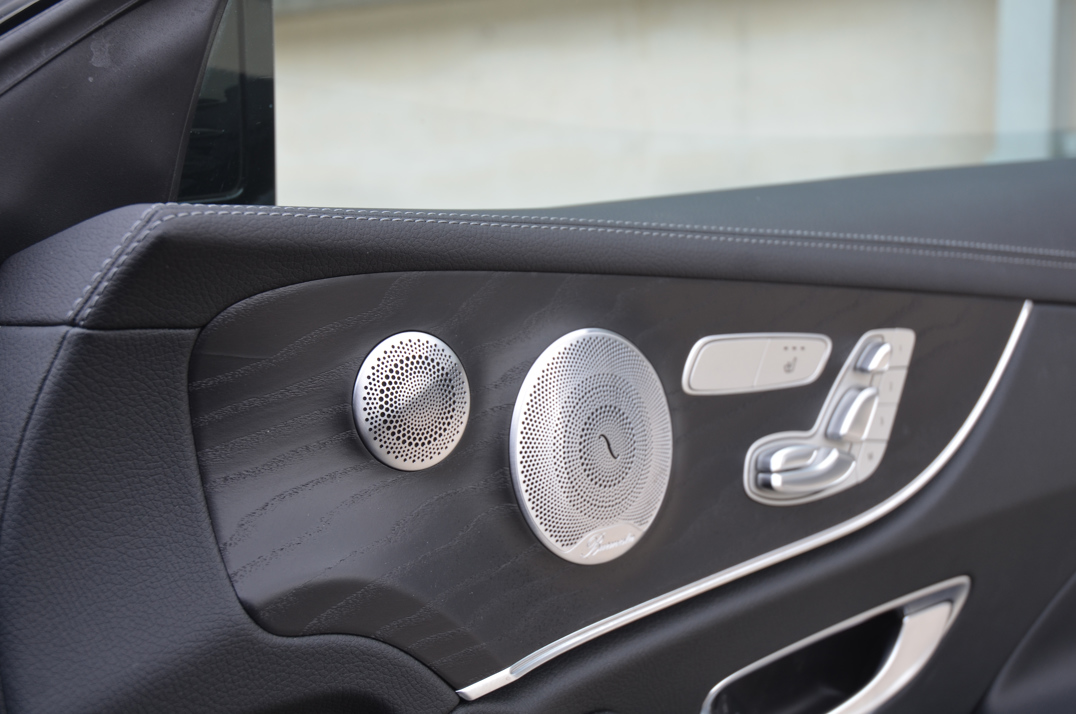 Mercedes Benz E400D AMG Line Premium plus D-4M Coupe. Px Welcome gallery image 42