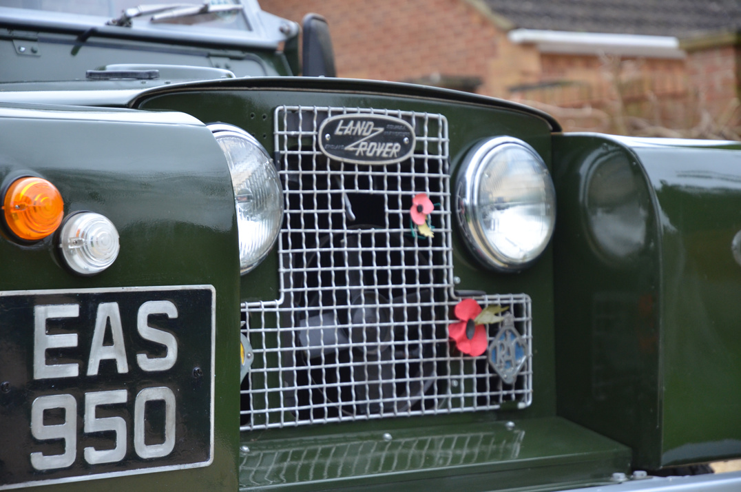 Land Rover Series II gallery image 19