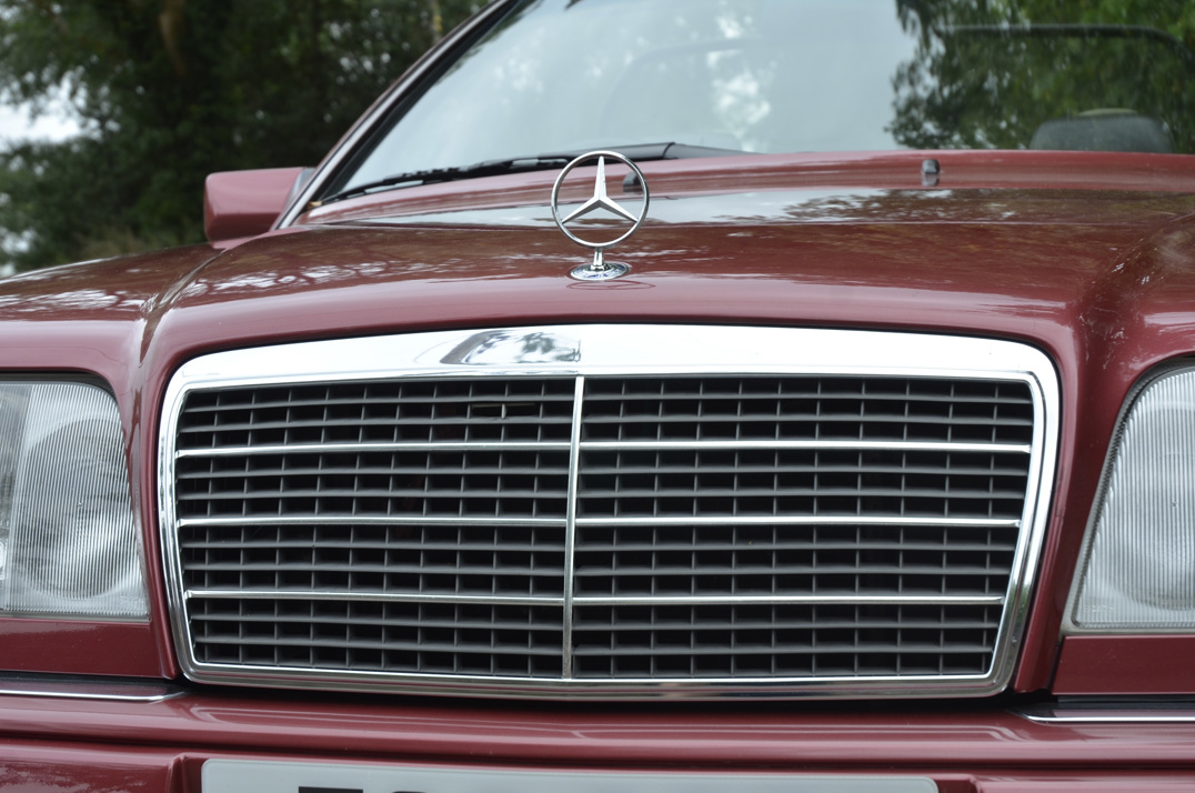 Mercedes E220 Cabriolet Sport Line gallery image 22