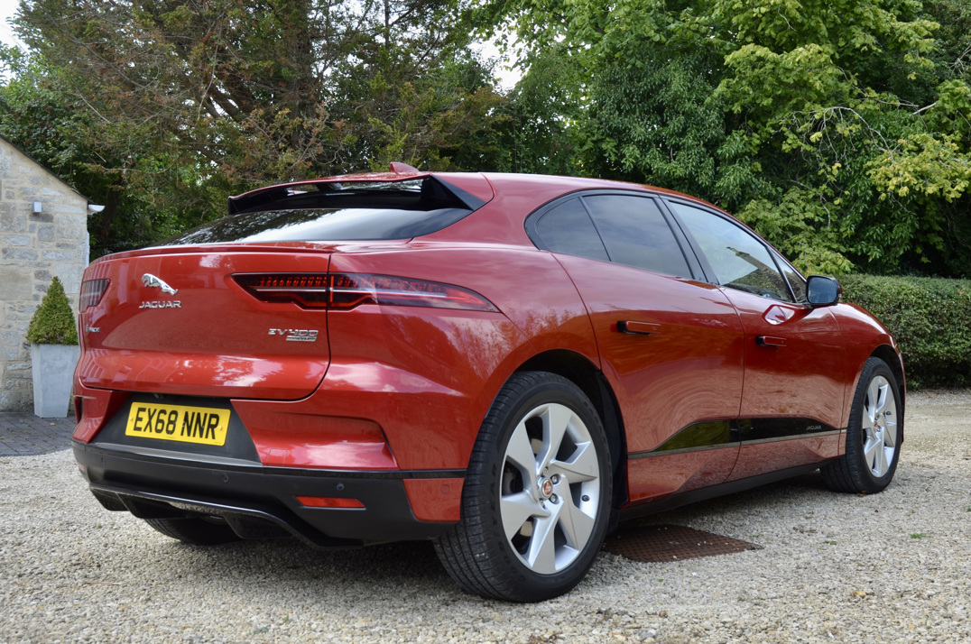 Jaguar - I Pace 400 - 90kWh HSE SUV 5dr Electric Auto 4WD (400 ps) gallery image 6
