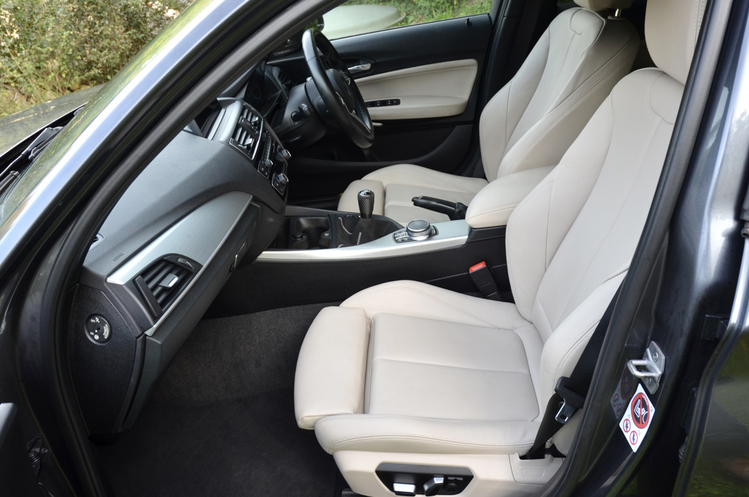 BMW 120D M SPORT gallery image 28