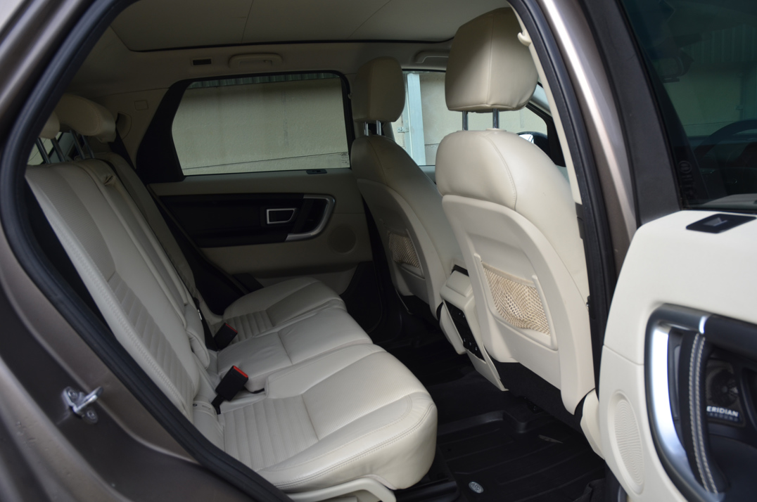 Land Rover Discovery Sport TD4 HSE Luxury. gallery image 28