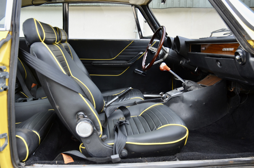 Alfa Romeo 2000 GTV (1) gallery image 21