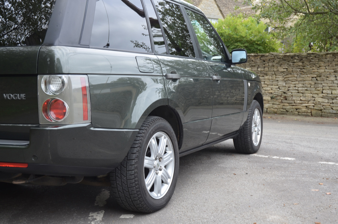 Land Rover Range Rover Vogue TDV8 gallery image 14