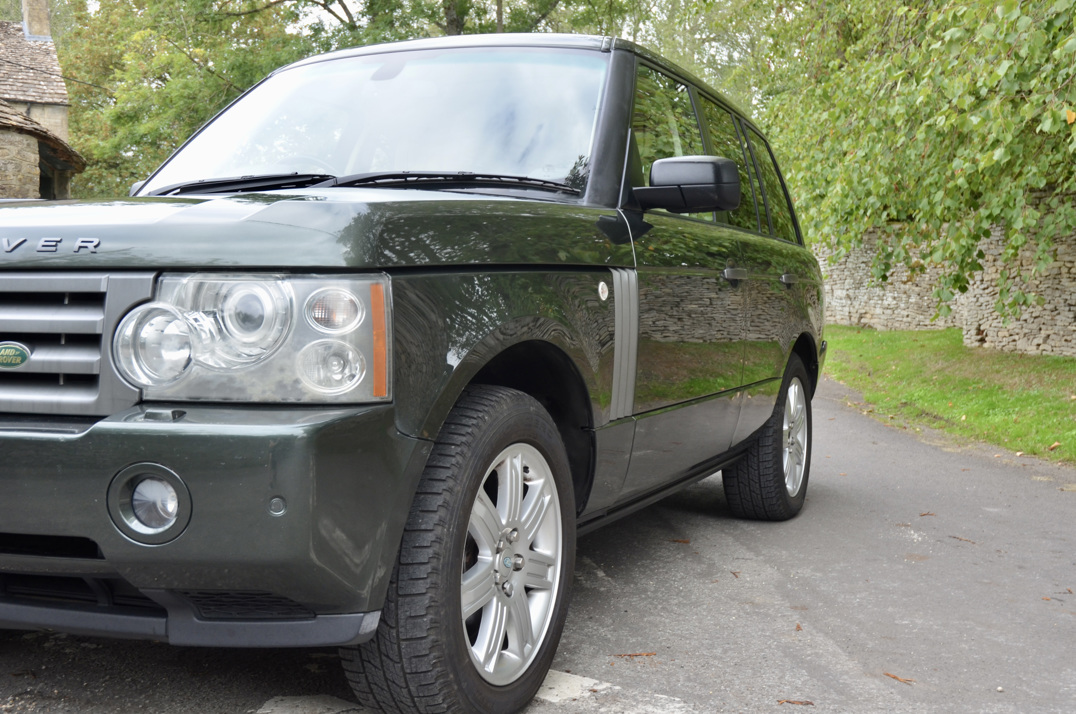 Land Rover Range Rover Vogue TDV8 gallery image 12