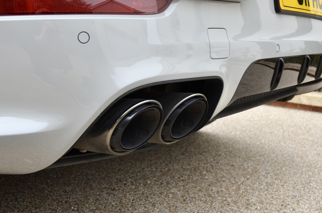 Porsche Cayenne Turbo Hybrid.. 2024 gallery image 24