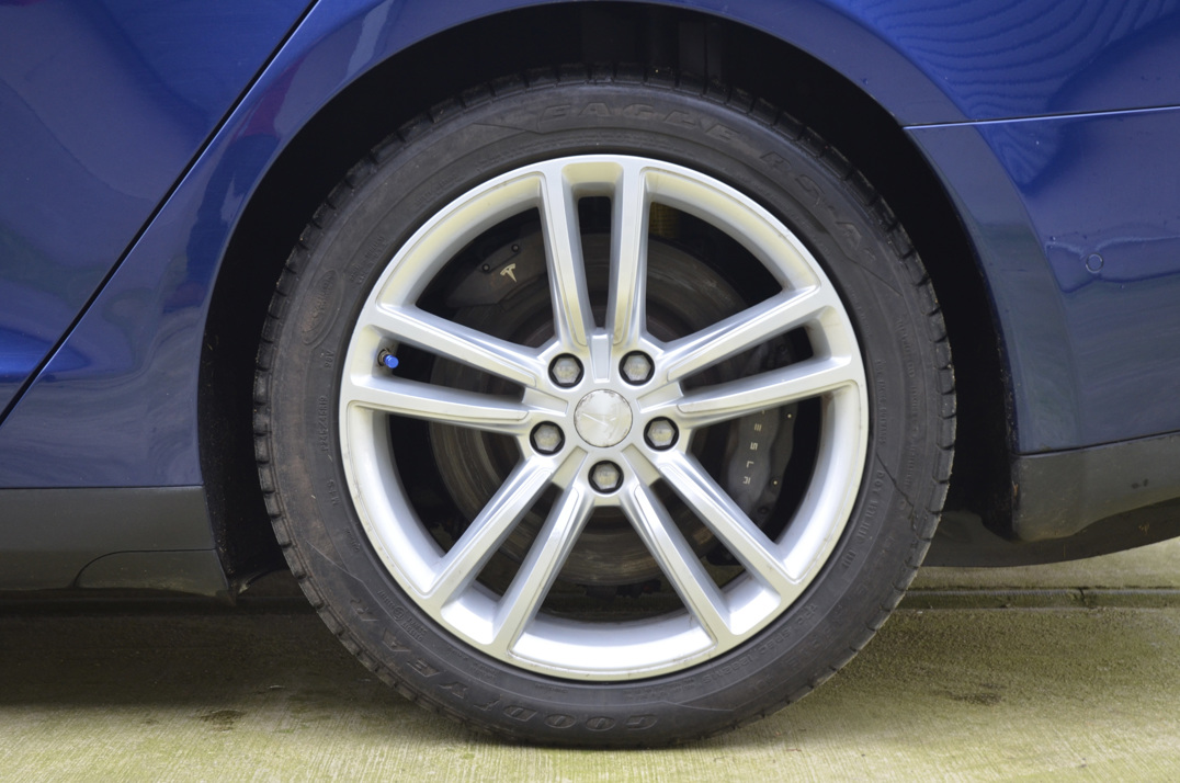 Tesla S 70. gallery image 24