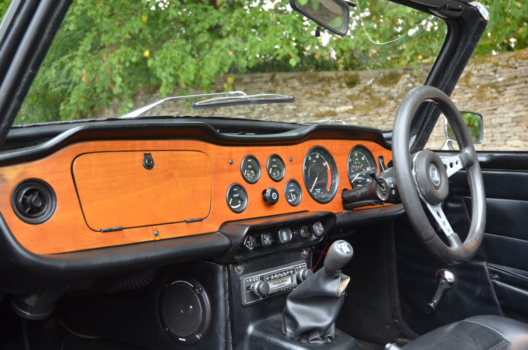 Triumph TR-6 PI CP150. gallery image 40