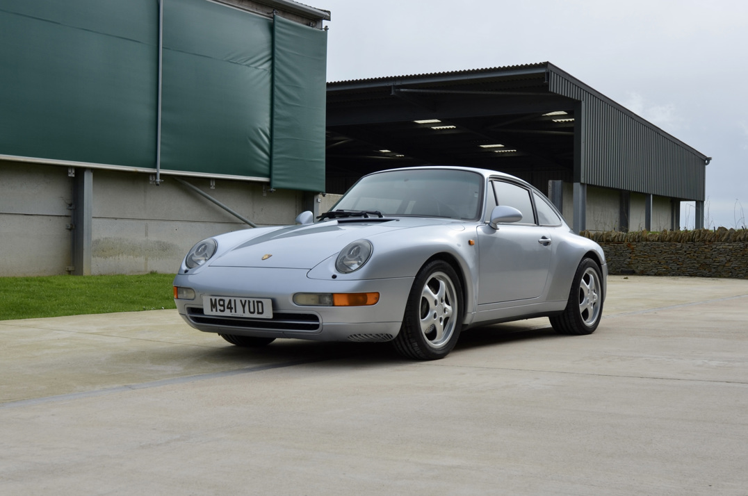 Porsche 911 993 Carrera Coupe Tip gallery image 2