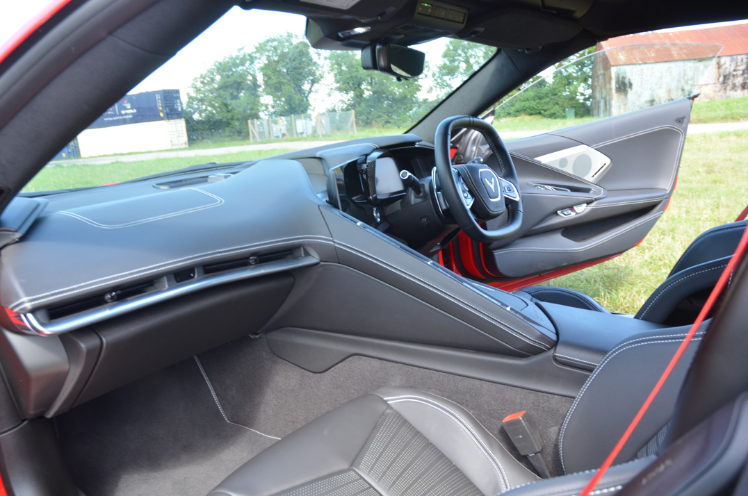 Chevrolet Corvette Stingray 6.2 V8 Auto Convertible gallery image 22