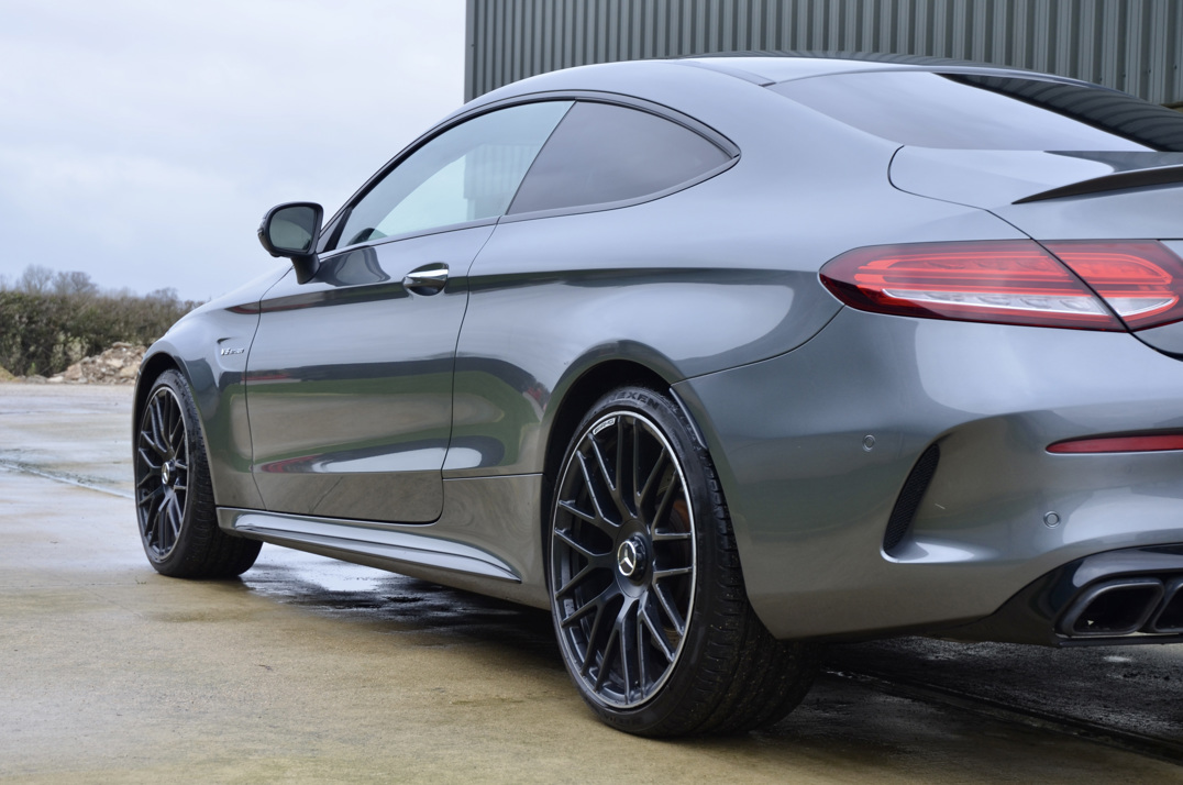 Mercedes C63 AMG 4.0 Biturbo Premium Plus. gallery image 14