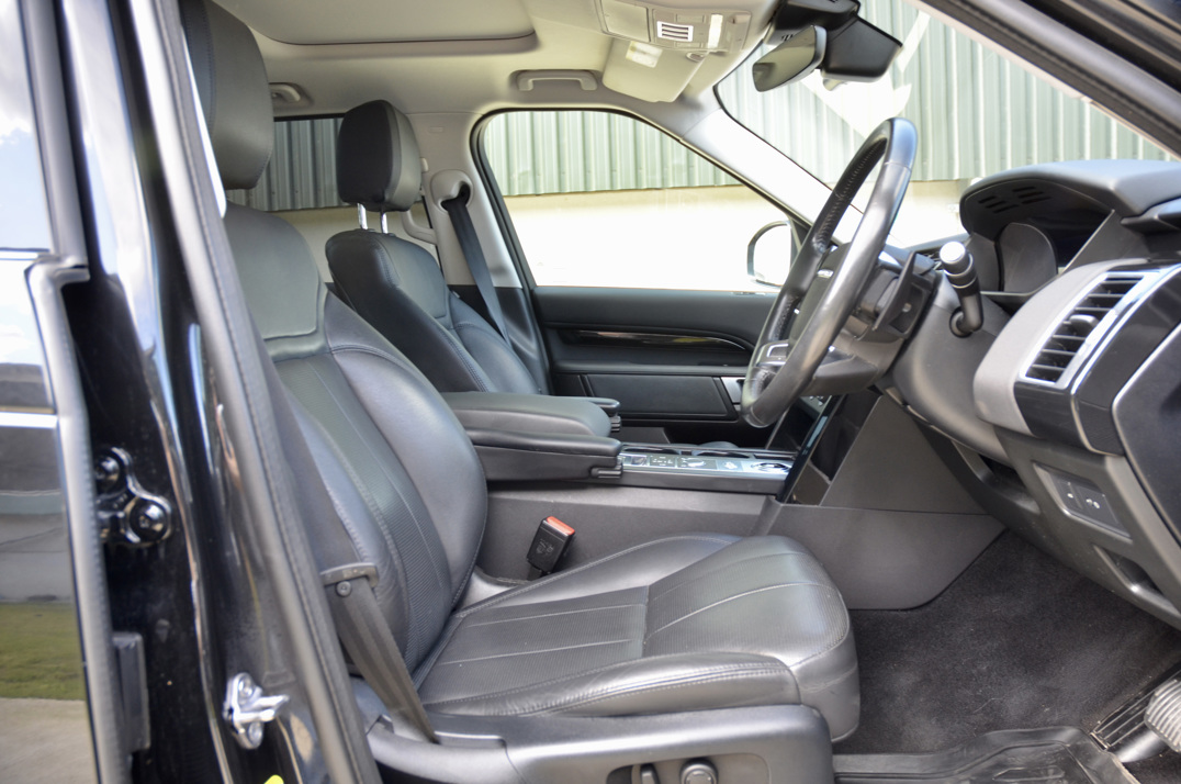 Land Rover Discovery 30 SDV6 SE Auto gallery image 35