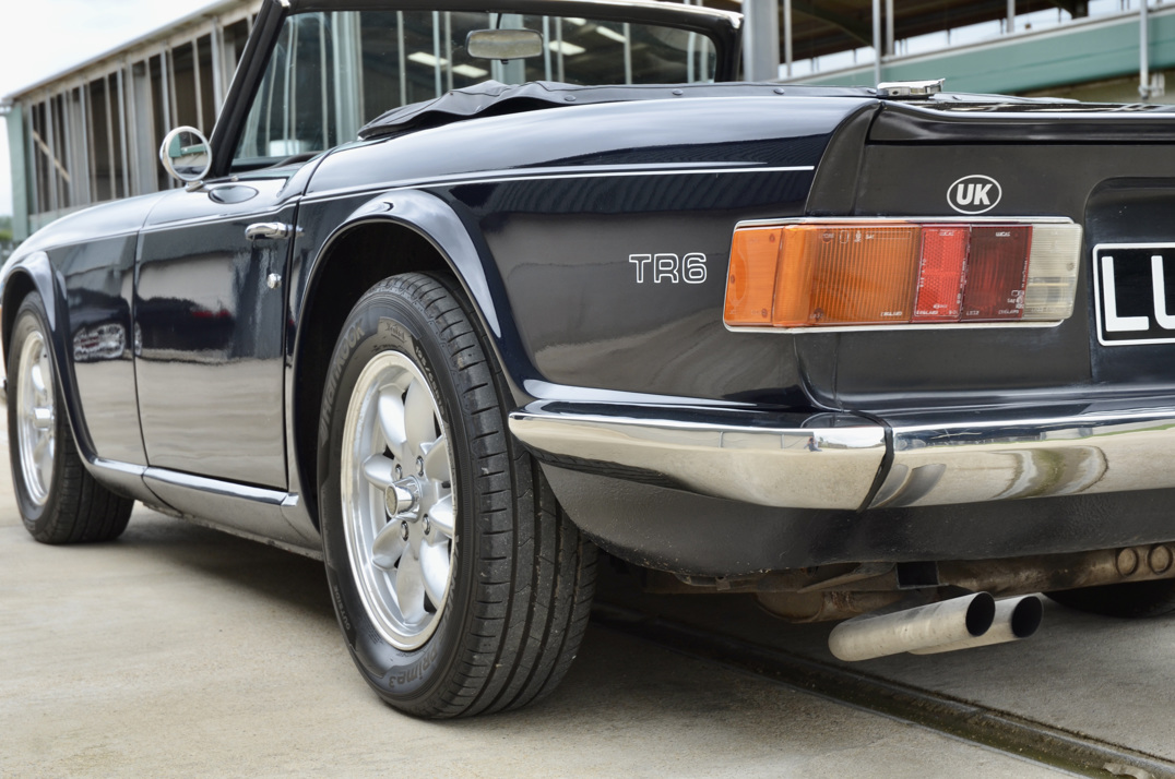 Triumph TR-6. gallery image 15