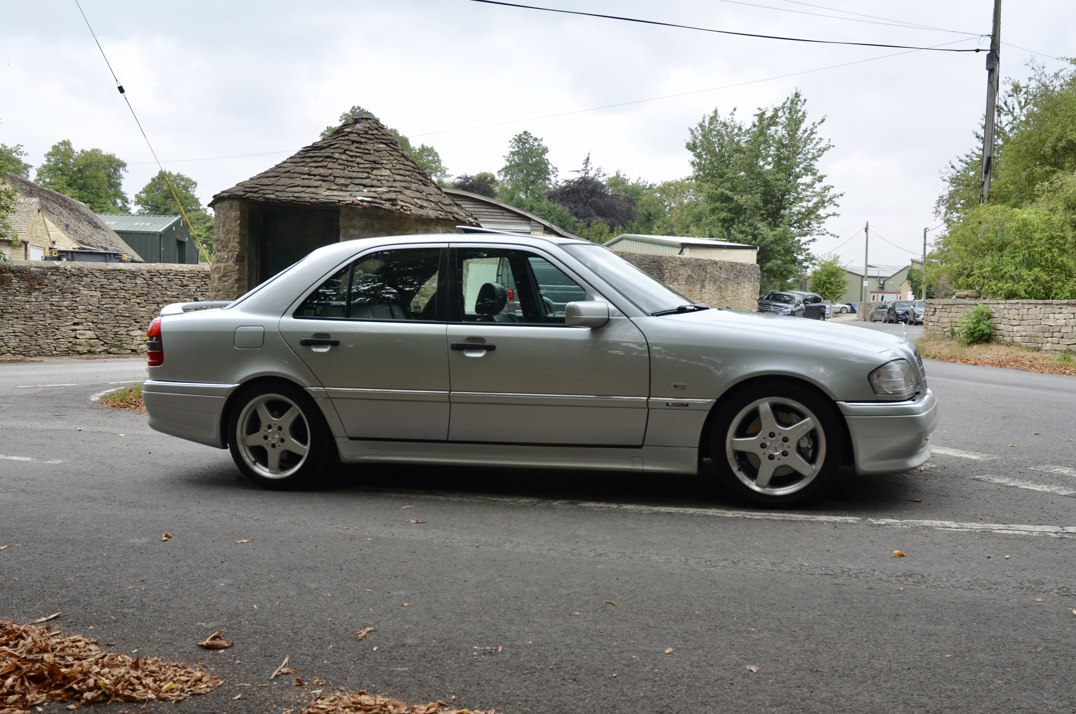 Mercedes C36 AMG W202 Saloon gallery image 6