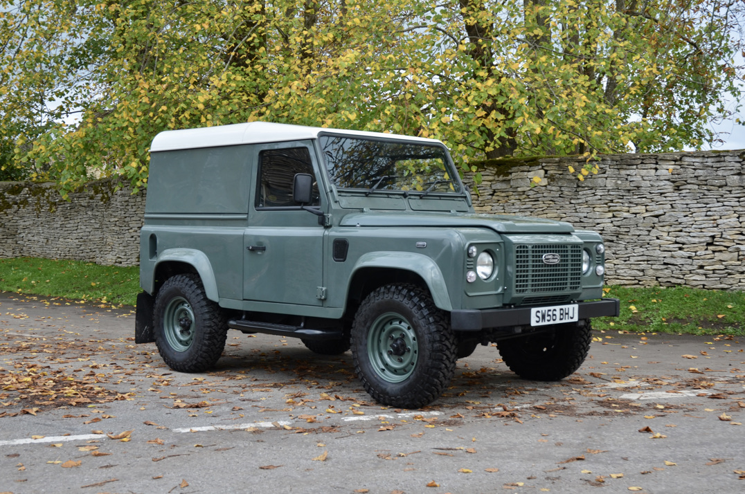 Land Rover Defender 90 - TD 5 gallery image 4