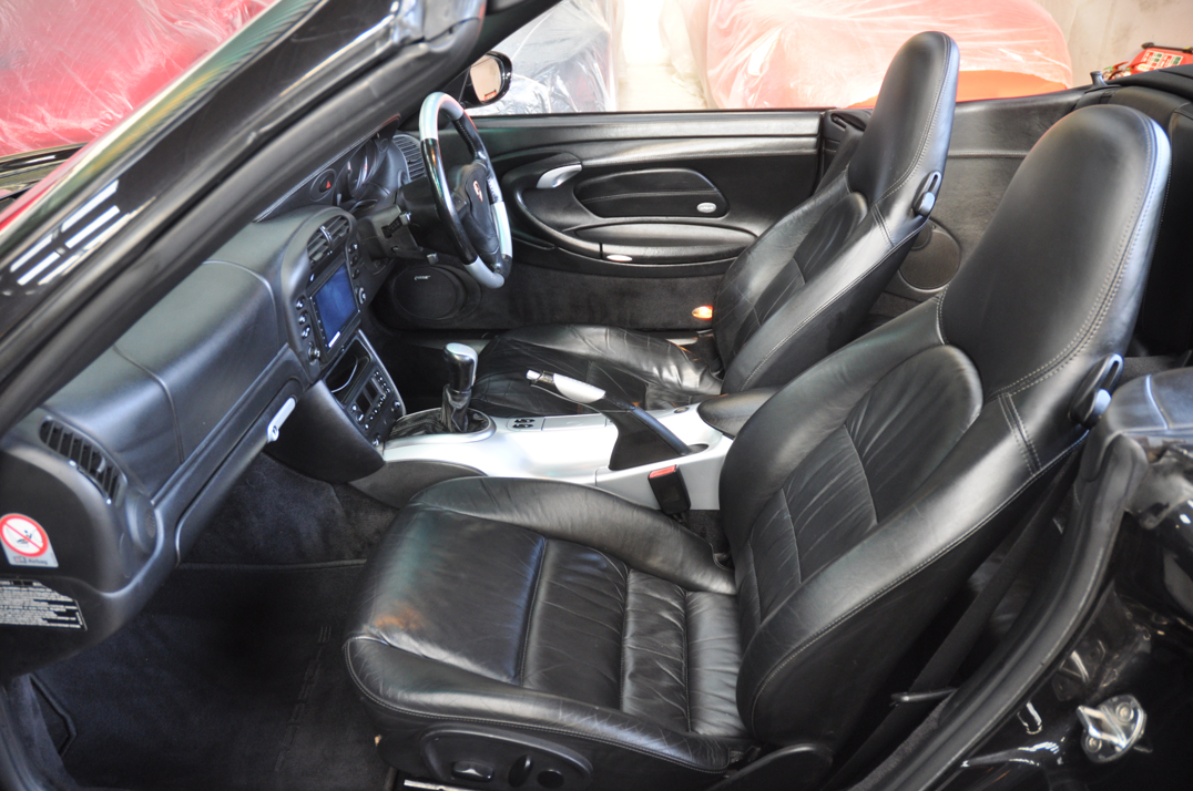 Porsche 911 996 Carrera 4s Convertible gallery image 25