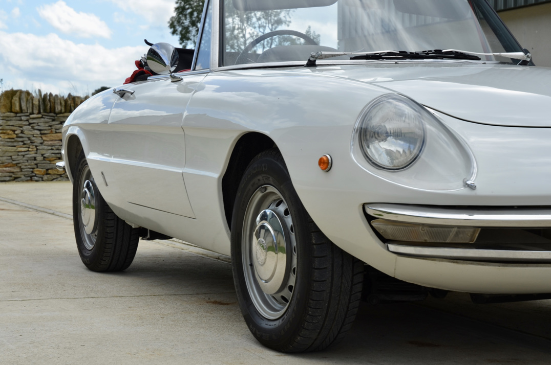 Alfa Romer 1300 Junior Spider Pininfarina. gallery image 18