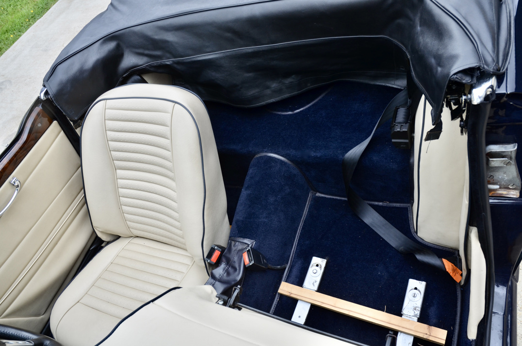 Triumph TR-6. gallery image 40