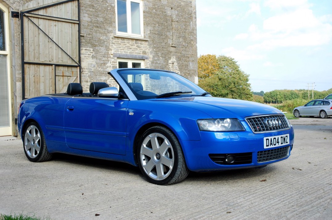 AUDI S4 CONVERTIBLE gallery image 1