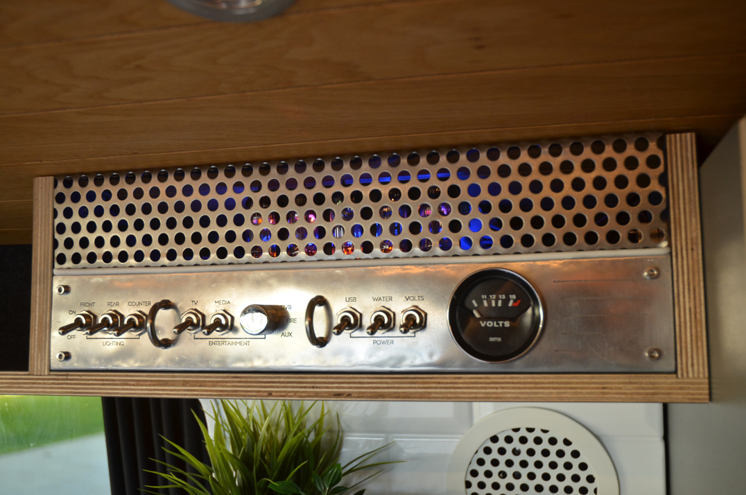 Volkswagen Transporter Camper TDI Bluemotion gallery image 33